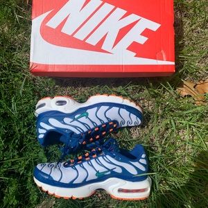 AIR MAX PLUS (GS)